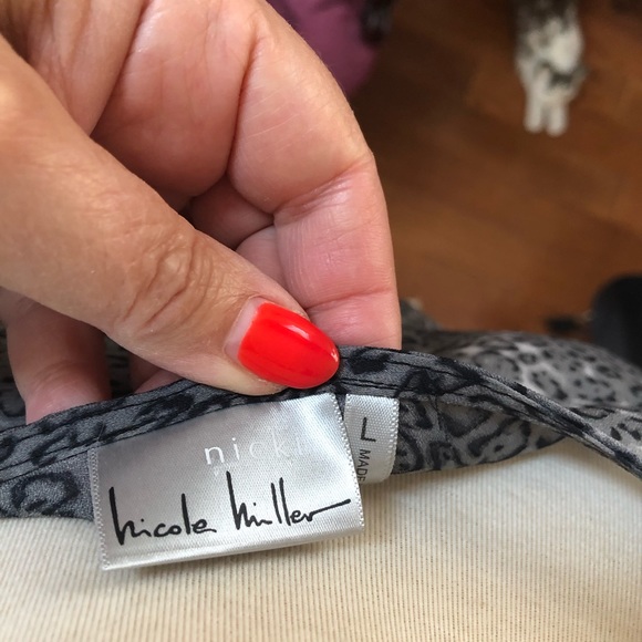 Ladies Nicole Miller blouse two-piece camisole - Picture 6 of 7